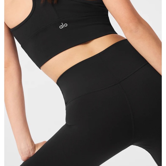 ALO - 7/8 High-Waist Airbrush Legging - Picture 2 of 6